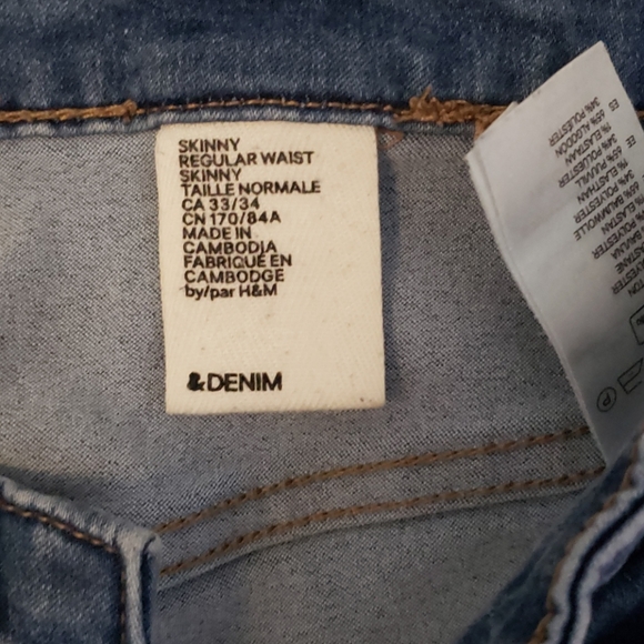 Jeans - Picture 2 of 4